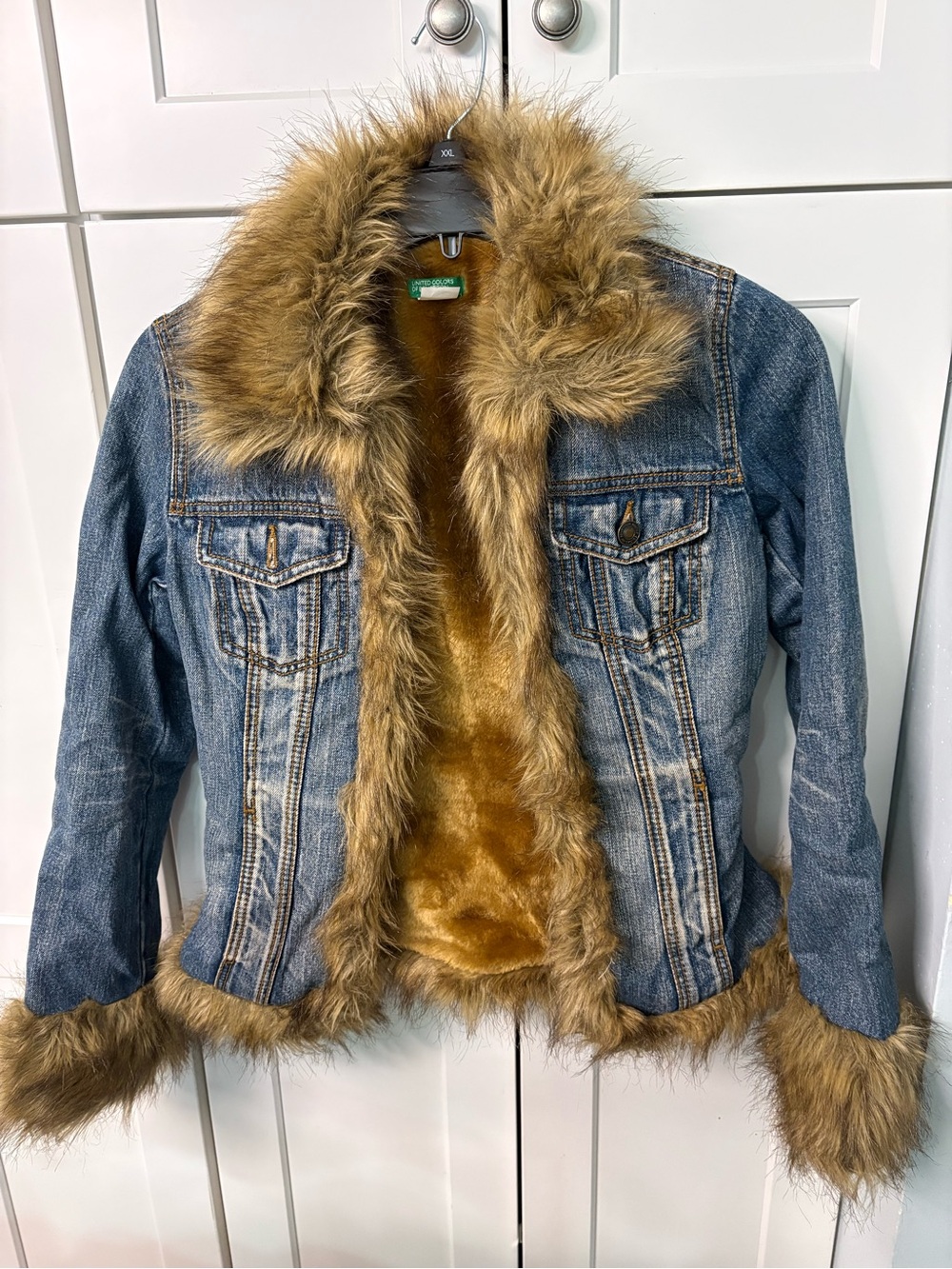 Vintage United Colors Of Benetton Blue Denim Jacket with Brown Faux-Fur Trim